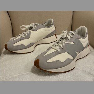 New Balance / 10.5M / Raincloud with Reflection / NIB